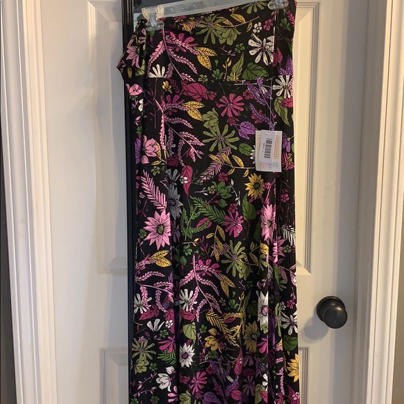 LulaRoe maxi large - Picture 1 of 4